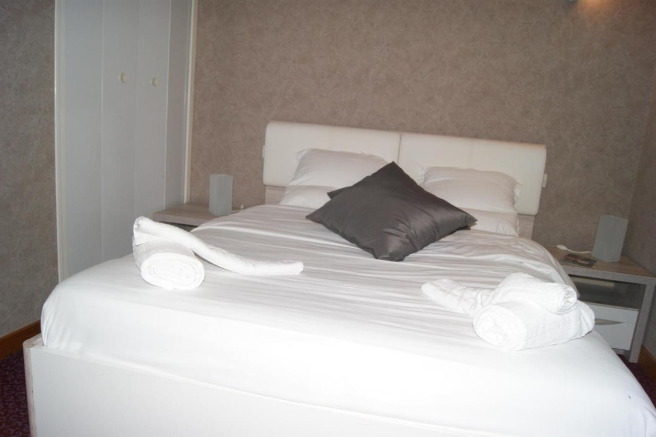 Relais Du Prieure Hotel Le Magny  Ngoại thất bức ảnh